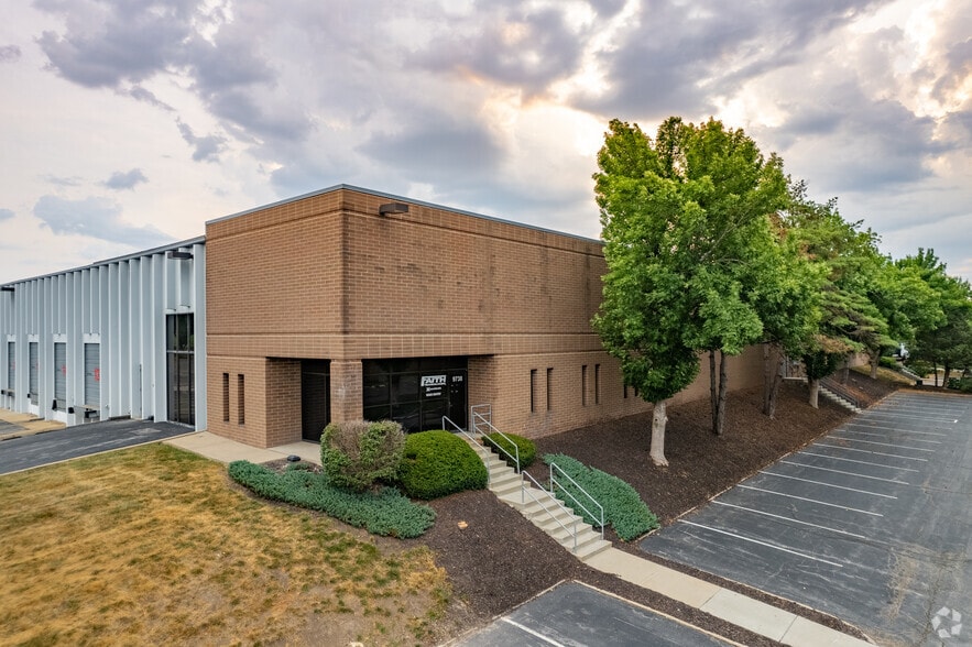 97349742 Pflumm Rd, Lenexa, KS 66215