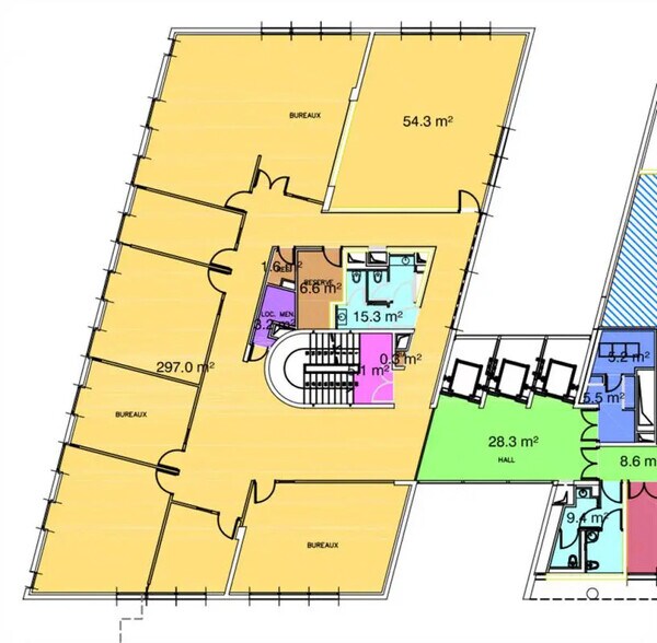 Office in Paris for lease - Building Photo - Image 3 of 4