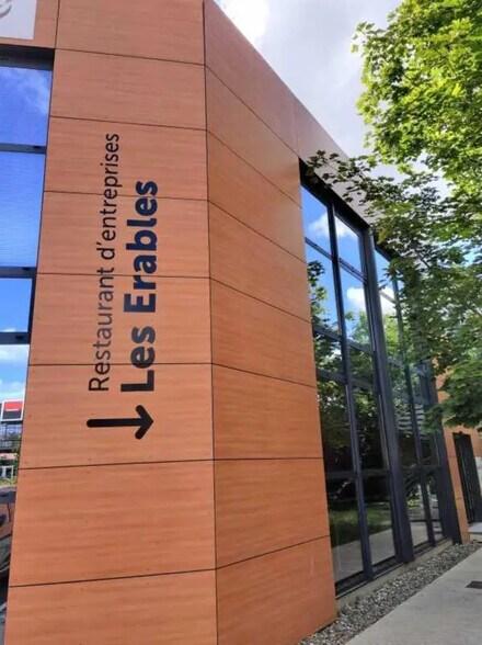 Office in Balma for lease - Building Photo - Image 1 of 4