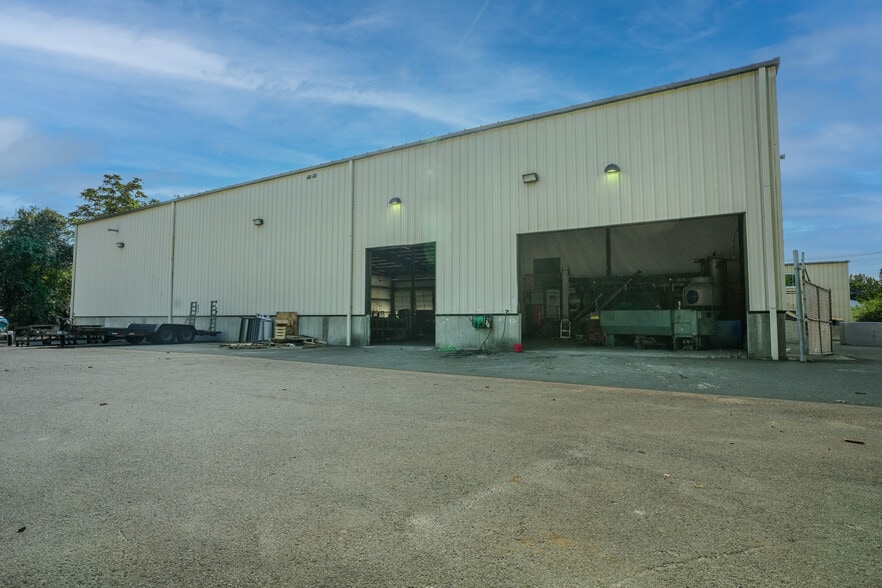 35 Research Pky, Old Saybrook, CT for sale - Building Photo - Image 1 of 29