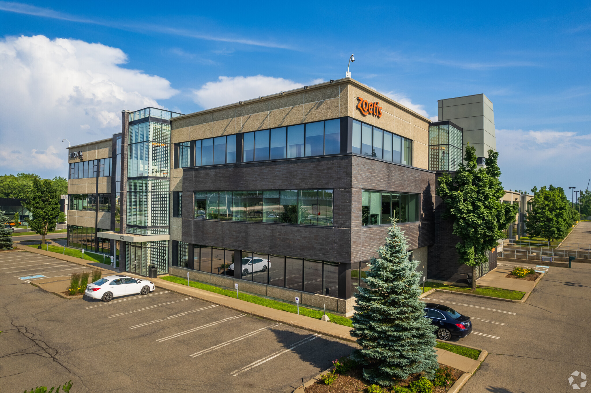 16720-16740 Aut Transcanadienne, Kirkland, QC for sale Building Photo- Image 1 of 1