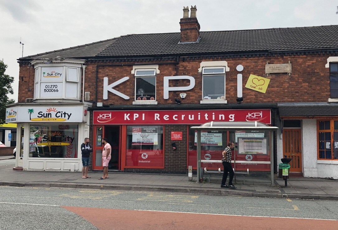 6668 Nantwich Rd, Crewe, CW2 6AL