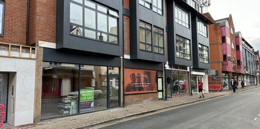 32C Station Rd, Gerrards Cross for sale - Building Photo - Image 1 of 2