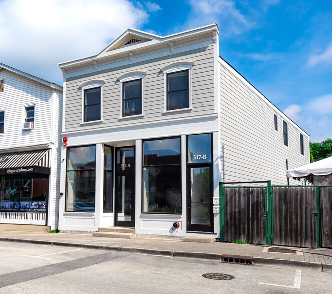 317 Canal St, Lemont, IL for lease - Building Photo - Image 1 of 8