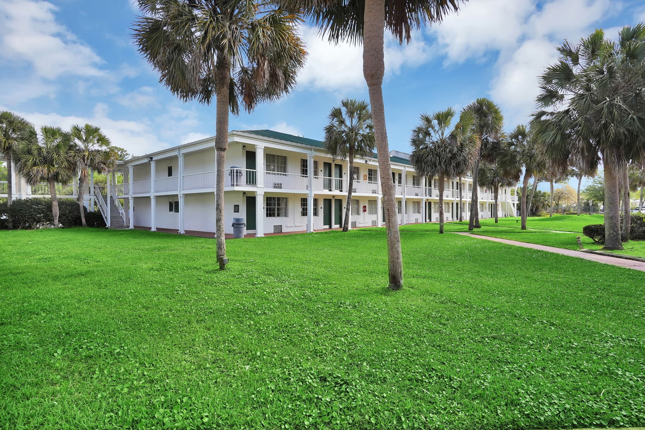 1351 Airport Rd, Jacksonville, FL for sale Building Photo- Image 1 of 1