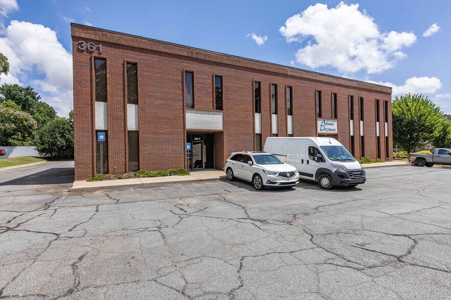 361 N Marietta Pky NE, Marietta, GA for lease - Building Photo - Image 3 of 13