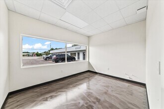 566 Barton Blvd, Rockledge, FL for lease Interior Photo- Image 2 of 7