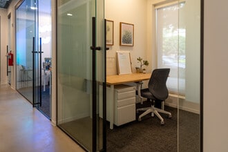 2400 Old Brick Rd, Glen Allen, VA for lease Interior Photo- Image 1 of 6