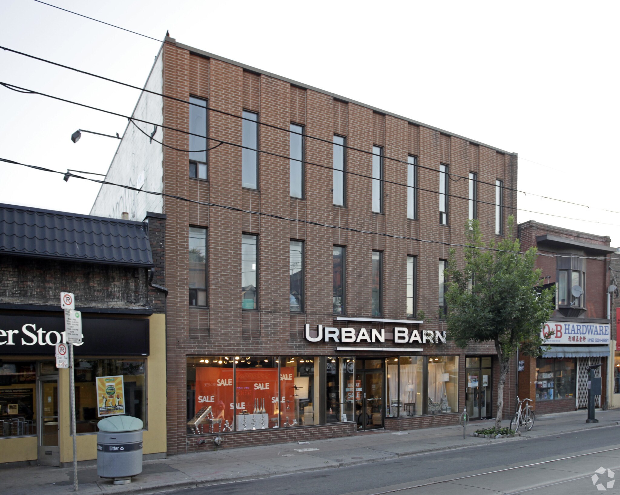 610 Queen St W, Toronto, ON for lease Primary Photo- Image 1 of 3
