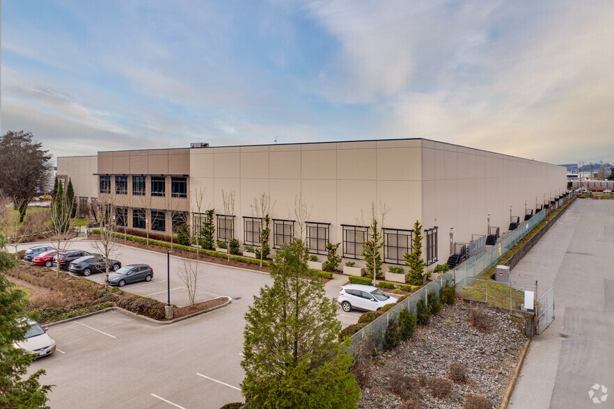 1005 Derwent Way, Delta, BC for lease - Primary Photo - Image 1 of 10