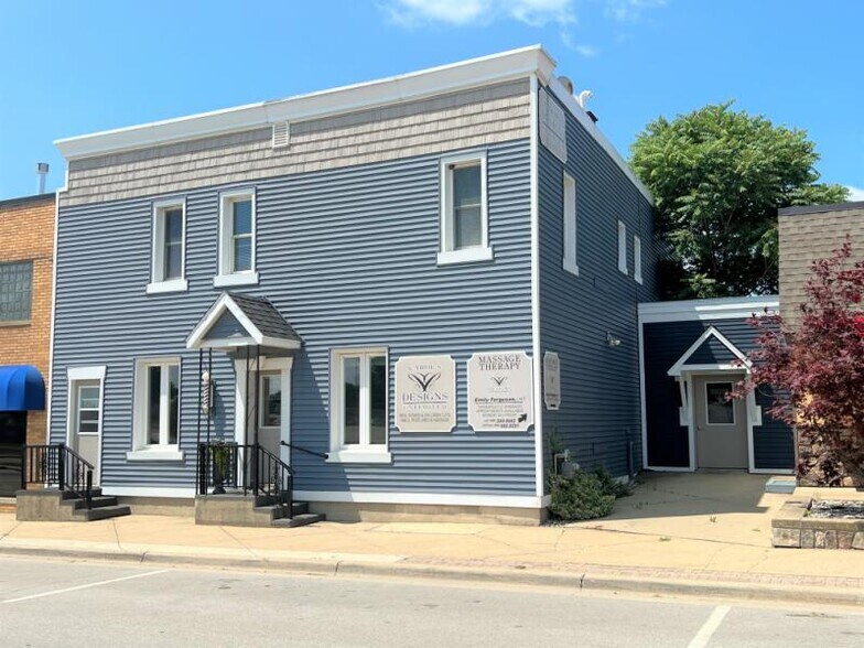 117 S Port Crescent St, Bad Axe, MI 48413