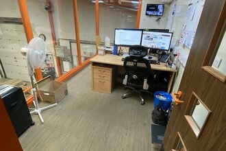 St Barnabas Clos, Maidstone for lease Interior Photo- Image 1 of 1