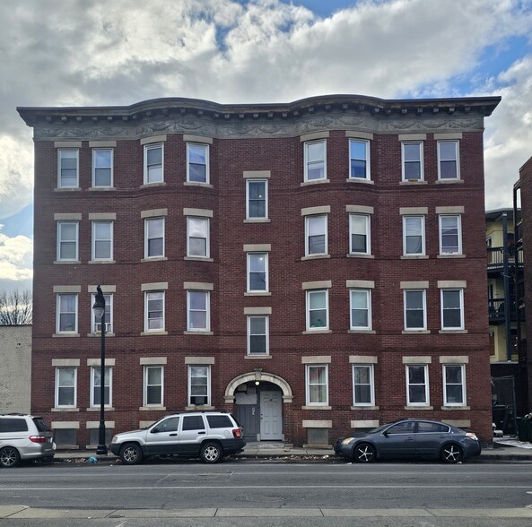 12 Hancock St, Springfield, MA for sale - Building Photo - Image 1 of 1