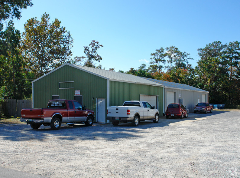 325 Cedar Ave S, Niceville, FL for lease - Primary Photo - Image 1 of 4