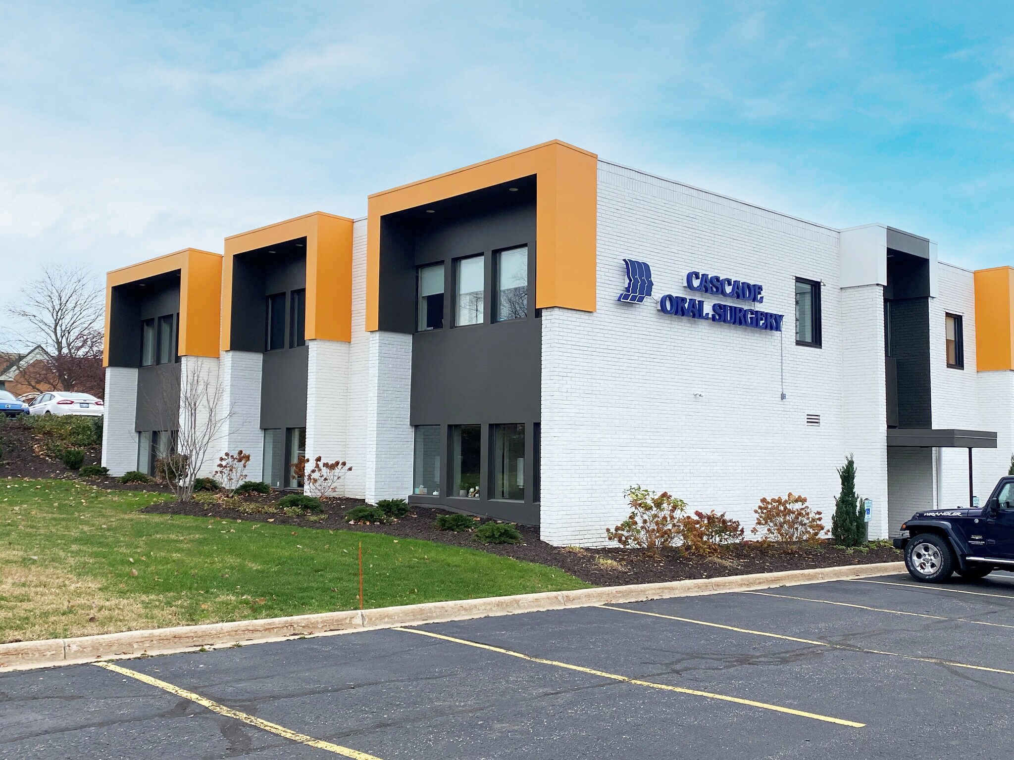 4500 Cascade Rd SE, Grand Rapids, MI for sale Building Photo- Image 1 of 1