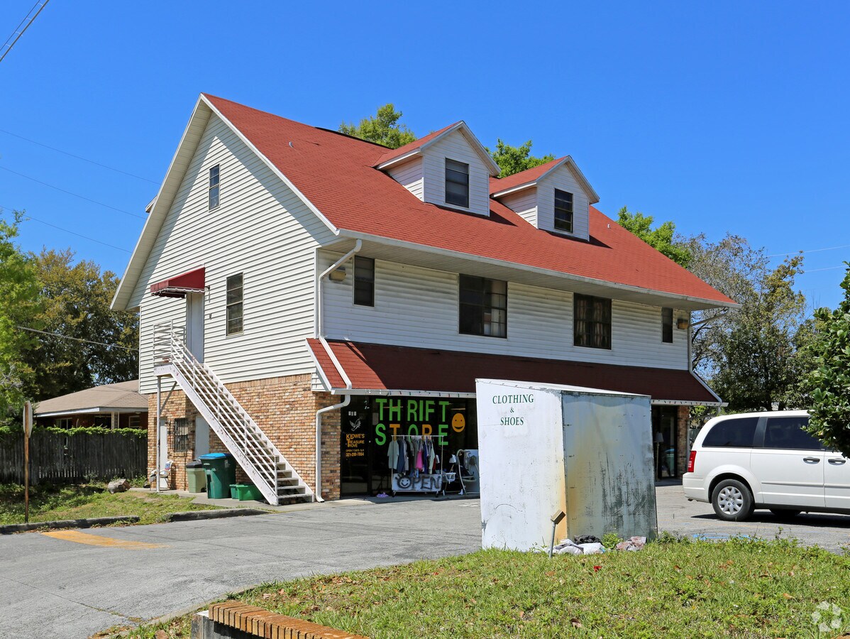 909 Church Ave, Longwood, FL 32750