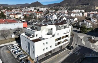 Voiron - AERIAL  map view