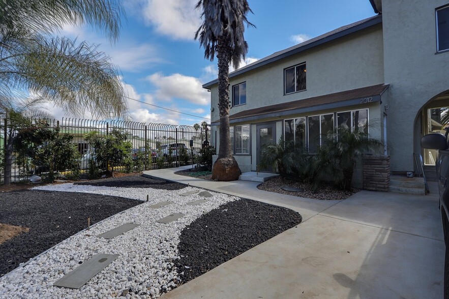 2012 W Washington Blvd, Los Angeles, CA for sale - Building Photo - Image 1 of 1