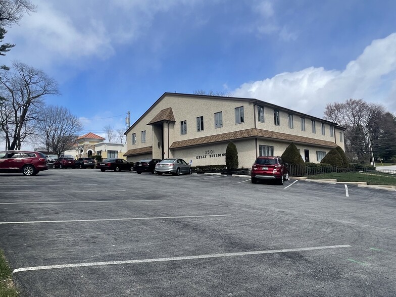 3501 West Chester Pike, Newtown Square, PA for sale - Building Photo - Image 2 of 13