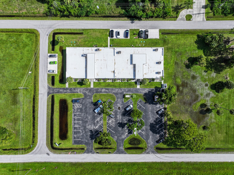 12497 S Tamiami Trl, North Port, FL for lease - Building Photo - Image 3 of 6