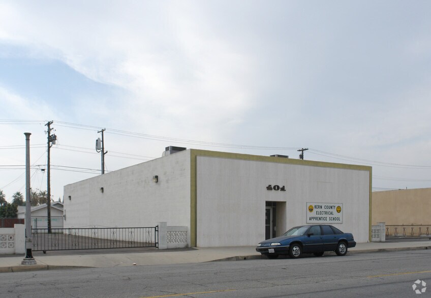 401 19th St, Bakersfield, CA 93301