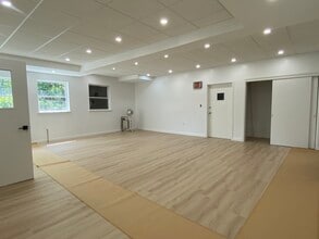 40 Van Duzer St, Staten Island, NY for lease Interior Photo- Image 2 of 8