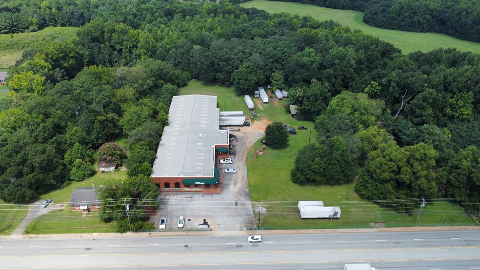 2075 Chesnee Hwy, Spartanburg, SC for lease - Building Photo - Image 3 of 8