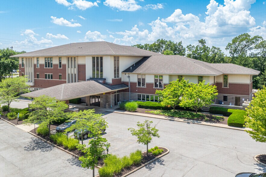 9150 E 109th Ave, Crown Point, IN for sale - Primary Photo - Image 1 of 1