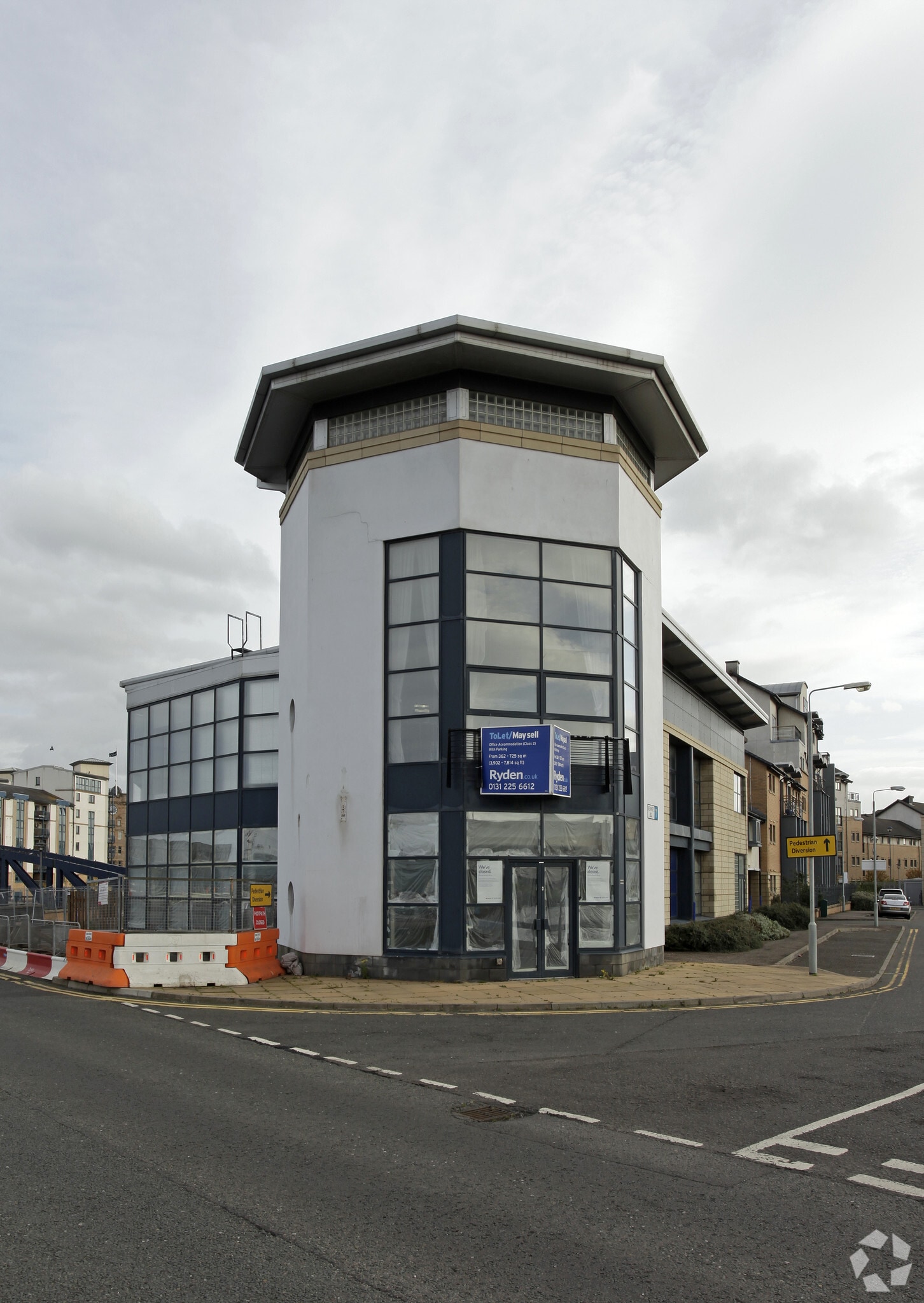 1 Rennies Isle, Edinburgh for sale Primary Photo- Image 1 of 1