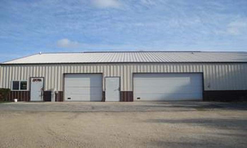 207 N 4099th Rd, Mendota, IL for sale - Primary Photo - Image 1 of 18