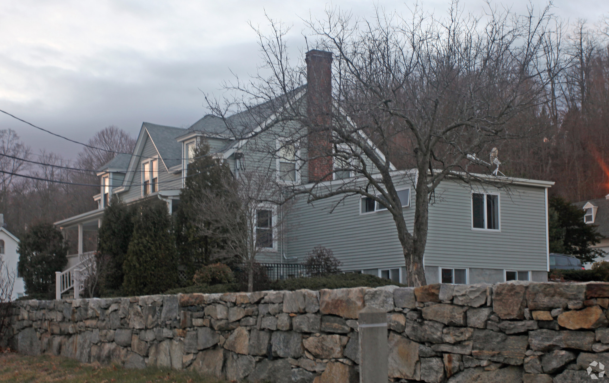 250-A E Main St, Jefferson Valley, NY for sale Primary Photo- Image 1 of 1