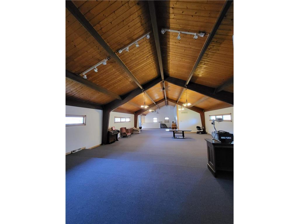 701 Commercial, Sandstone, MN 55072