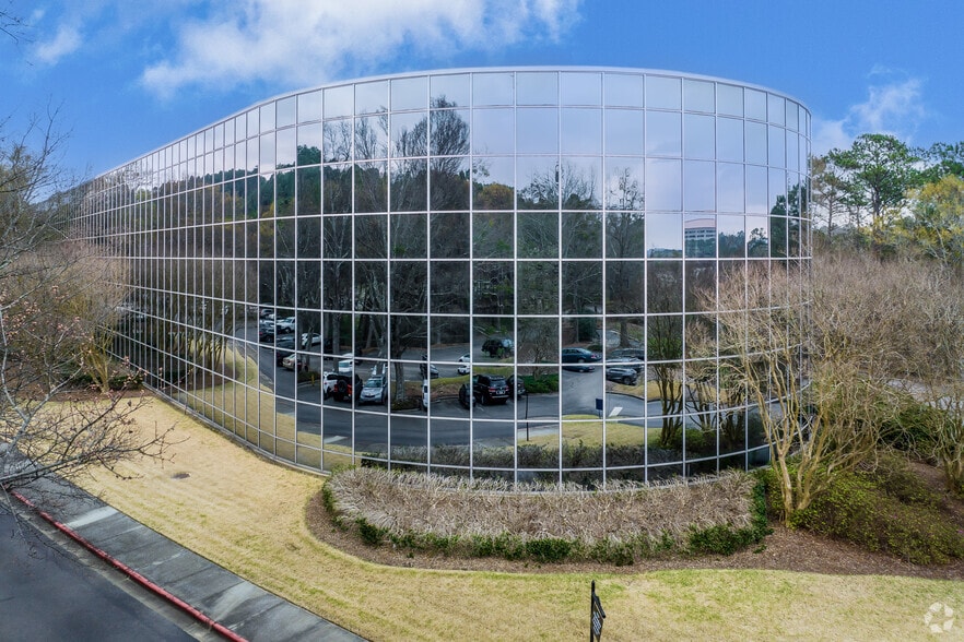 3500 Blue Lake Dr, Birmingham, AL for lease - Building Photo - Image 1 of 10