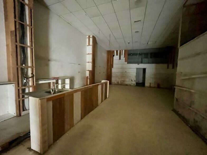 de, 66, Ferrol, La Coruna for sale - Interior Photo - Image 2 of 12