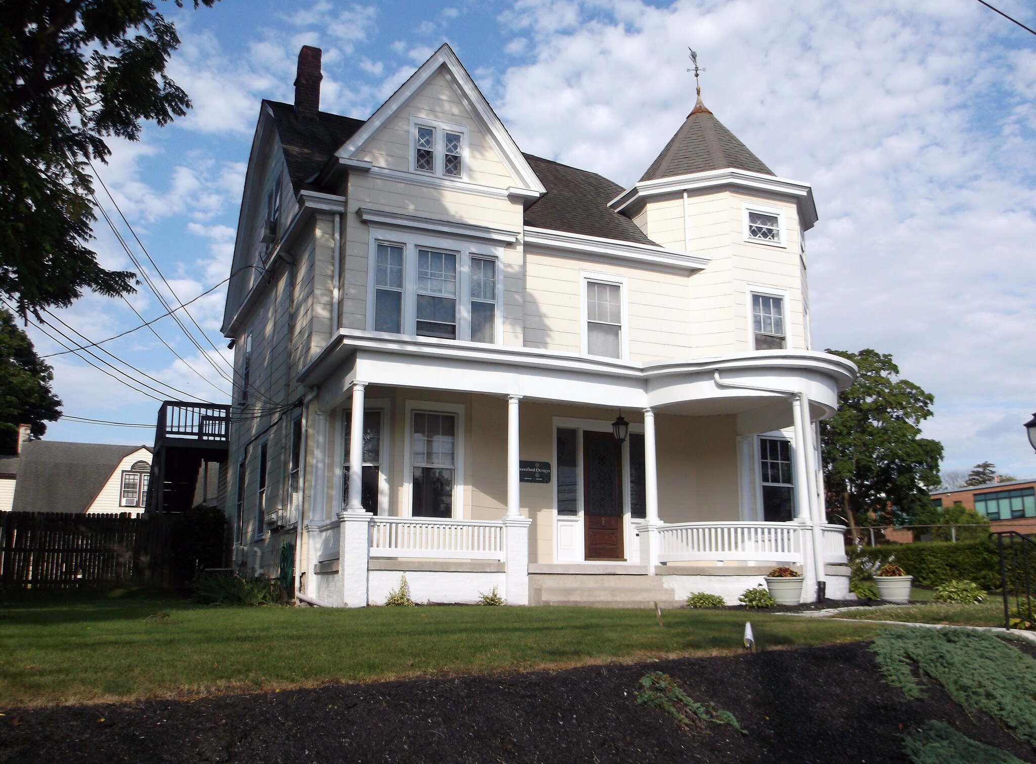 1104 Bridge St, New Cumberland, PA for sale Primary Photo- Image 1 of 1