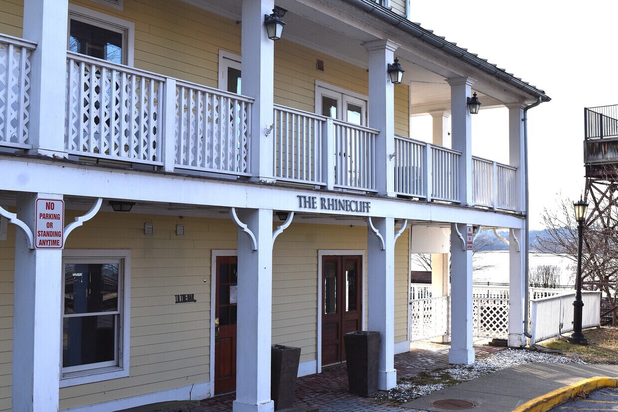4 Grinnell St, Rhinecliff, NY for lease Building Photo- Image 1 of 9