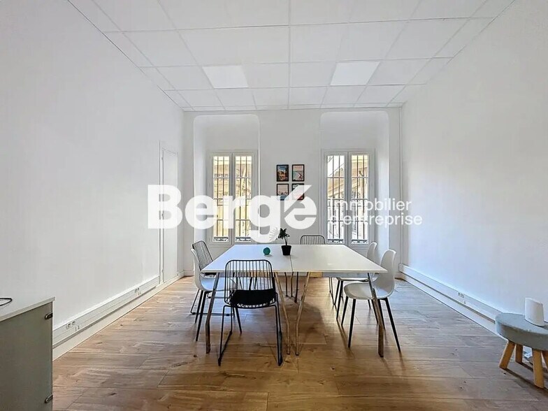 Office in Nice for lease - Interior Photo - Image 3 of 13