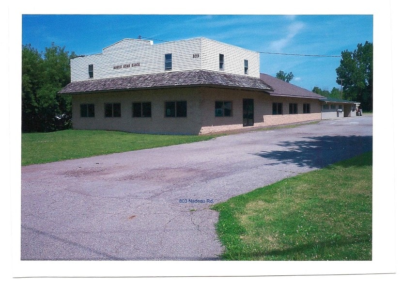 803 Nadeau Rd, Monroe, MI 48162