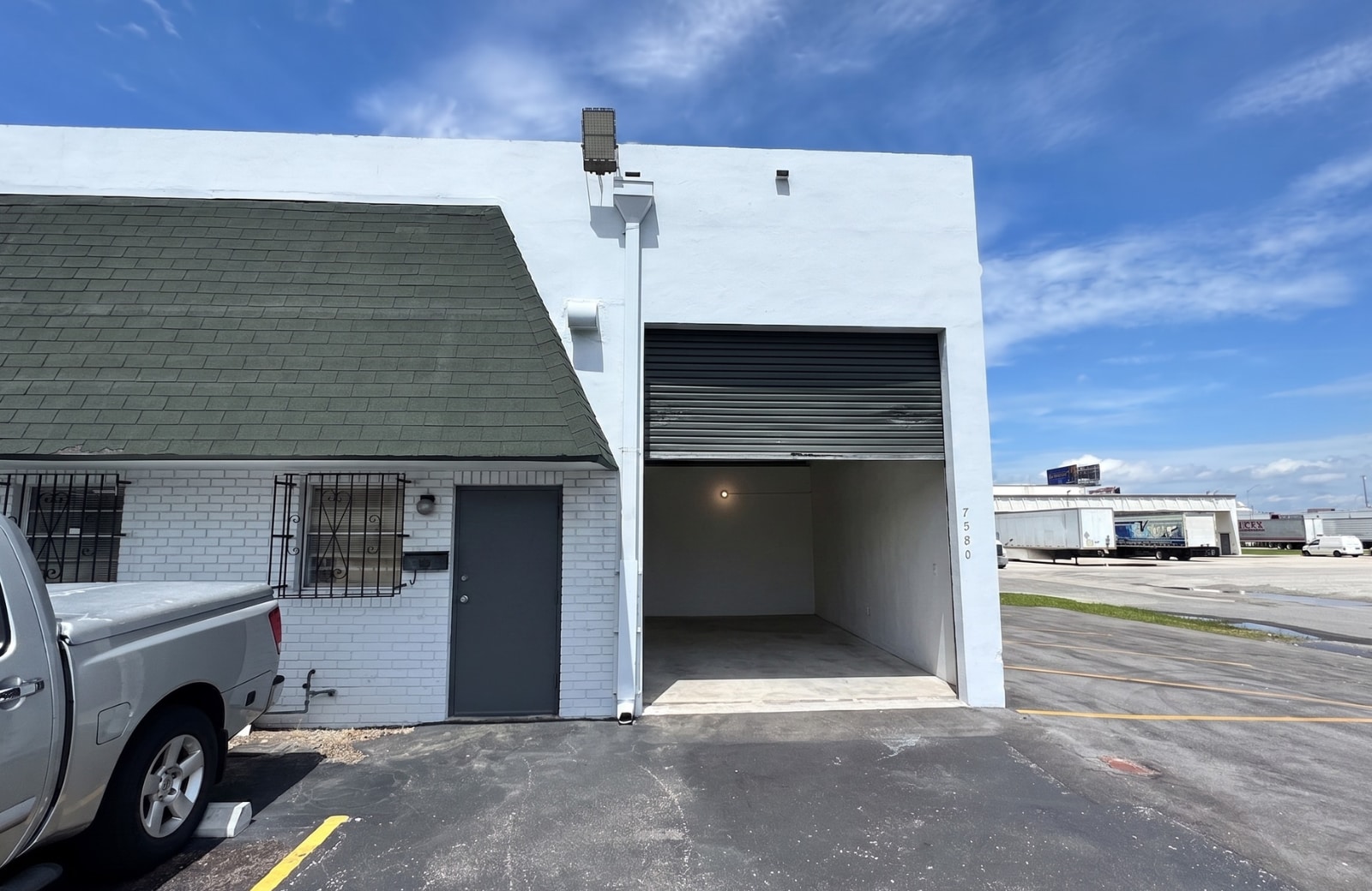 7460-7580 NW 82nd St, Medley, FL for lease Interior Photo- Image 1 of 5