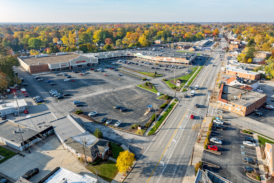 21593-21929 Lorain Rd, Cleveland, OH for lease - Building Photo - Image 1 of 10