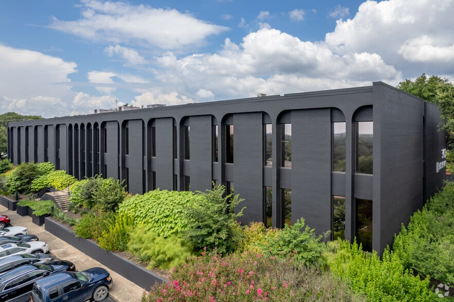 3409 Executive Center Dr, Austin, TX for lease - Building Photo - Image 1 of 91