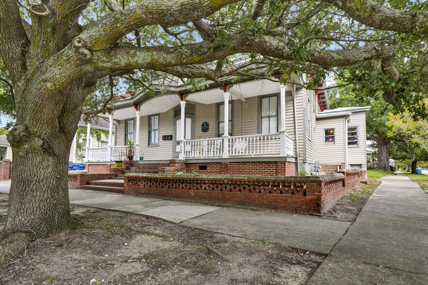 713 Chestnut St, Wilmington, NC for sale - Building Photo - Image 2 of 46