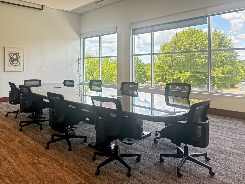 2470 Daniells Bridge Rd, Athens, GA for lease - Building Photo - Image 1 of 19