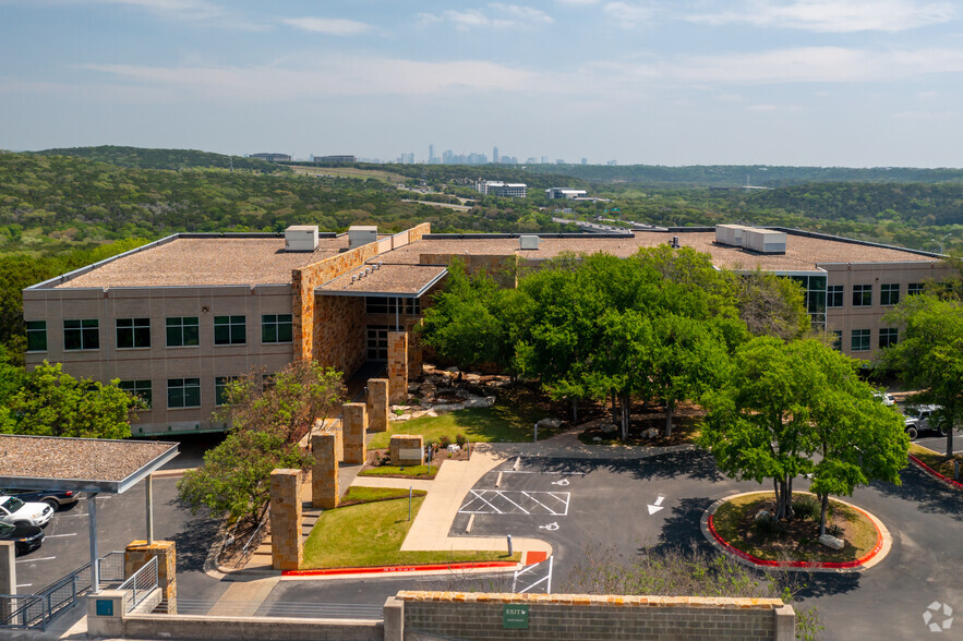 4330 Gaines Ranch Loop, Austin, TX for lease - Building Photo - Image 2 of 5