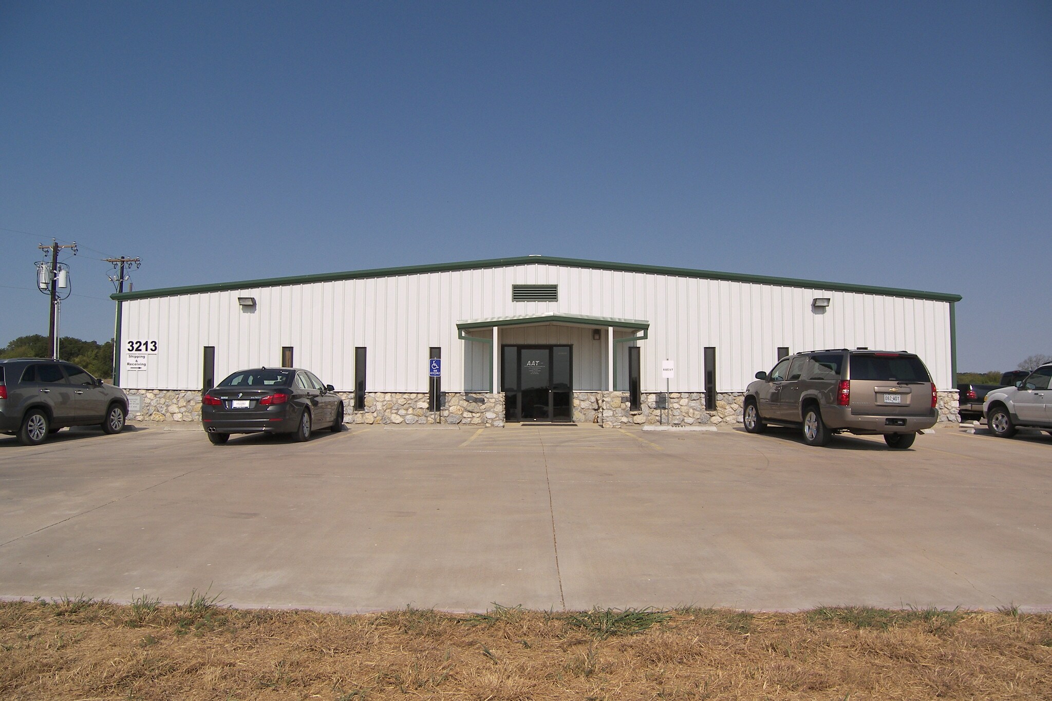 3213-3217 N Main St, Cleburne, TX for sale Primary Photo- Image 1 of 1