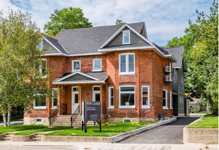 170 Bradford St, Barrie, ON for sale - Primary Photo - Image 1 of 1