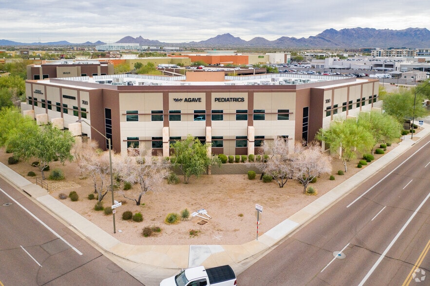 7010 E Chauncey Ln, Phoenix, AZ for sale - Building Photo - Image 3 of 29