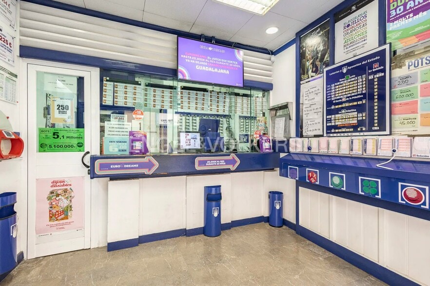 Multifamily in Tarragona, Tarragona for sale - Interior Photo - Image 2 of 9