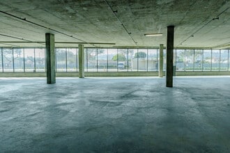 5237 W Jefferson Blvd, Los Angeles, CA for sale Interior Photo- Image 1 of 1