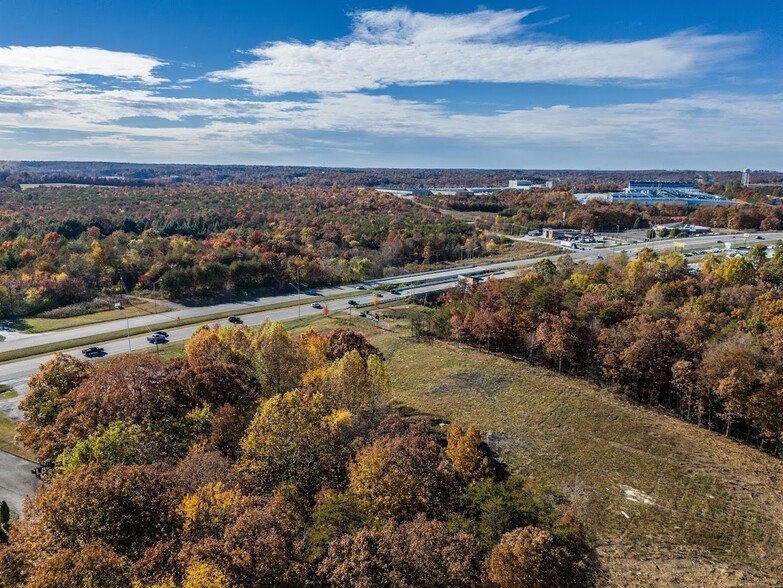 N Main Street, Crossville, TN for sale - Primary Photo - Image 1 of 13